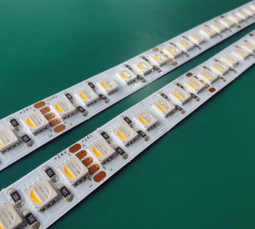 New Arrival 2: Høykvalitets RGBW LED Strip lys 120leds prosjekt lysarmatur.